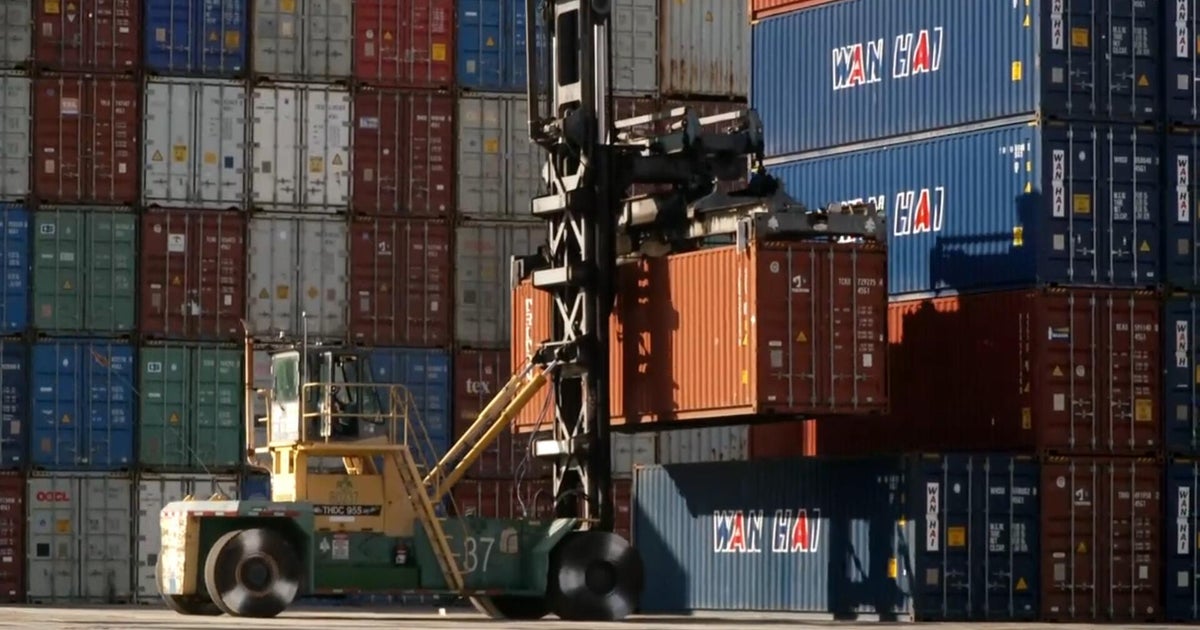 U.S. Ports and Retailers Prepare for Shortages Amid Tariffs