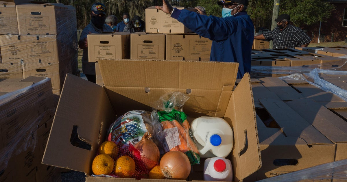 Trump Plans to Swap Senior Grocery Aid with "MAHA Food Boxes