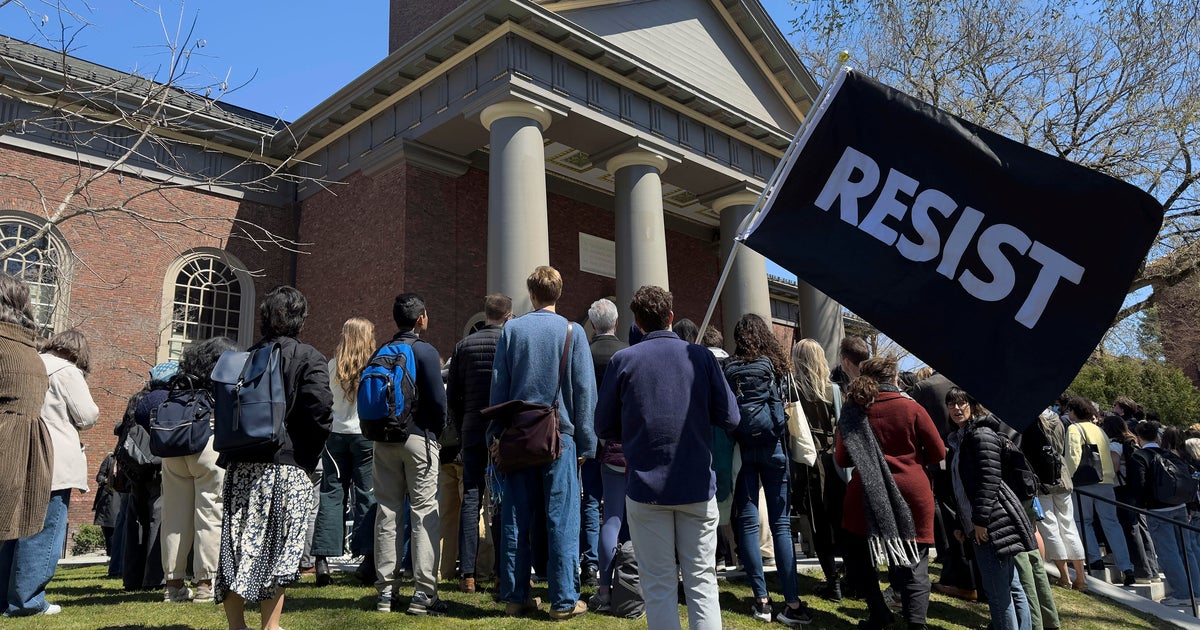 Trump Announces Revocation of Harvard's Tax-Exempt Status