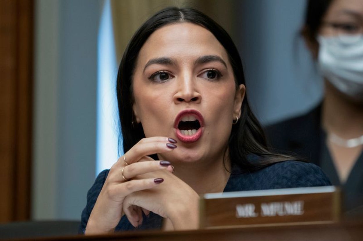 Alexandria Ocasio-Cortez Slams Tennessee GOP for 'Naked Abuse of Power'