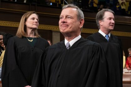Group Urges Congress to Investigate Supreme Court Justices' "Special Treatment" During Leak Probe