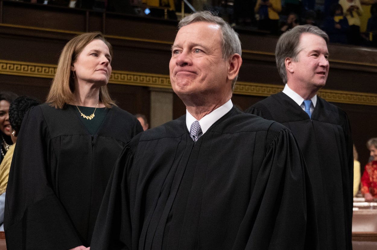 Group Urges Congress to Investigate Supreme Court Justices' "Special Treatment" During Leak Probe