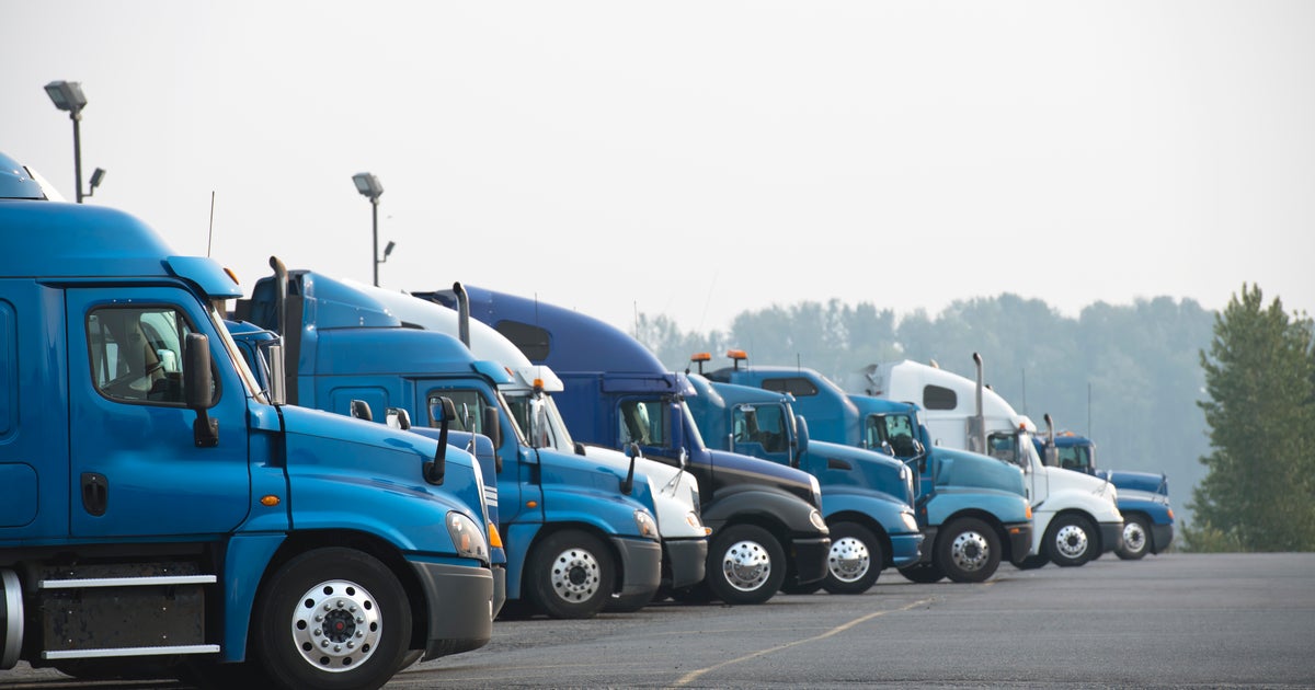 U.S. Stops Issuing Worker Visas for Truck Drivers