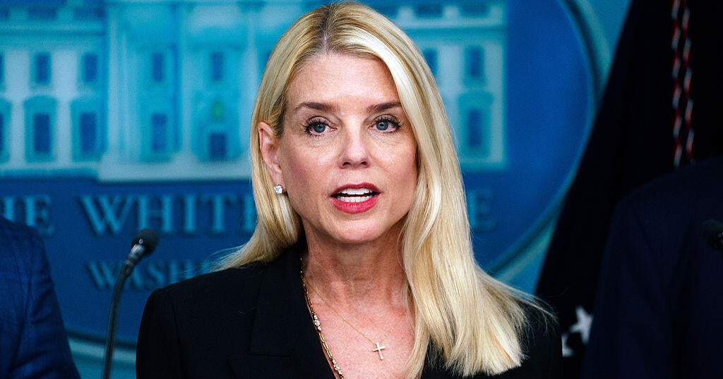 Bondi Ends Restrictions on D.C. Police Collaboration with Immigration Agents