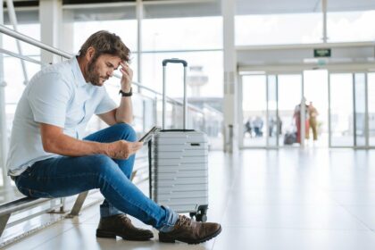 Government Abandons Cash Compensation Plan for Flight Disruptions