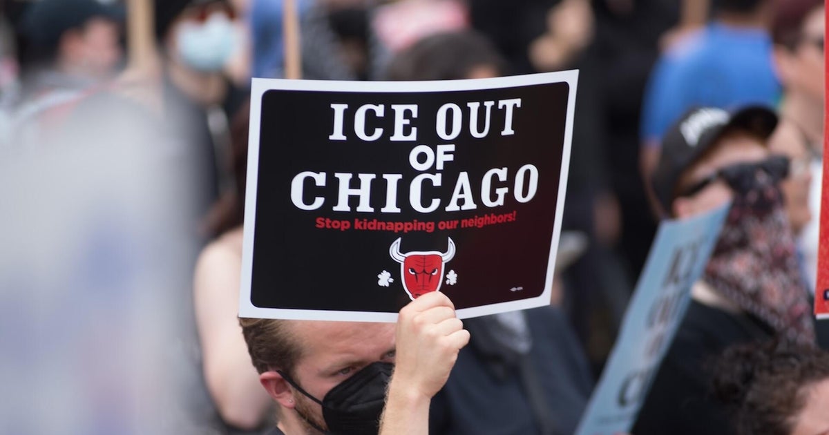 Immigration Tensions Rise in Chicago