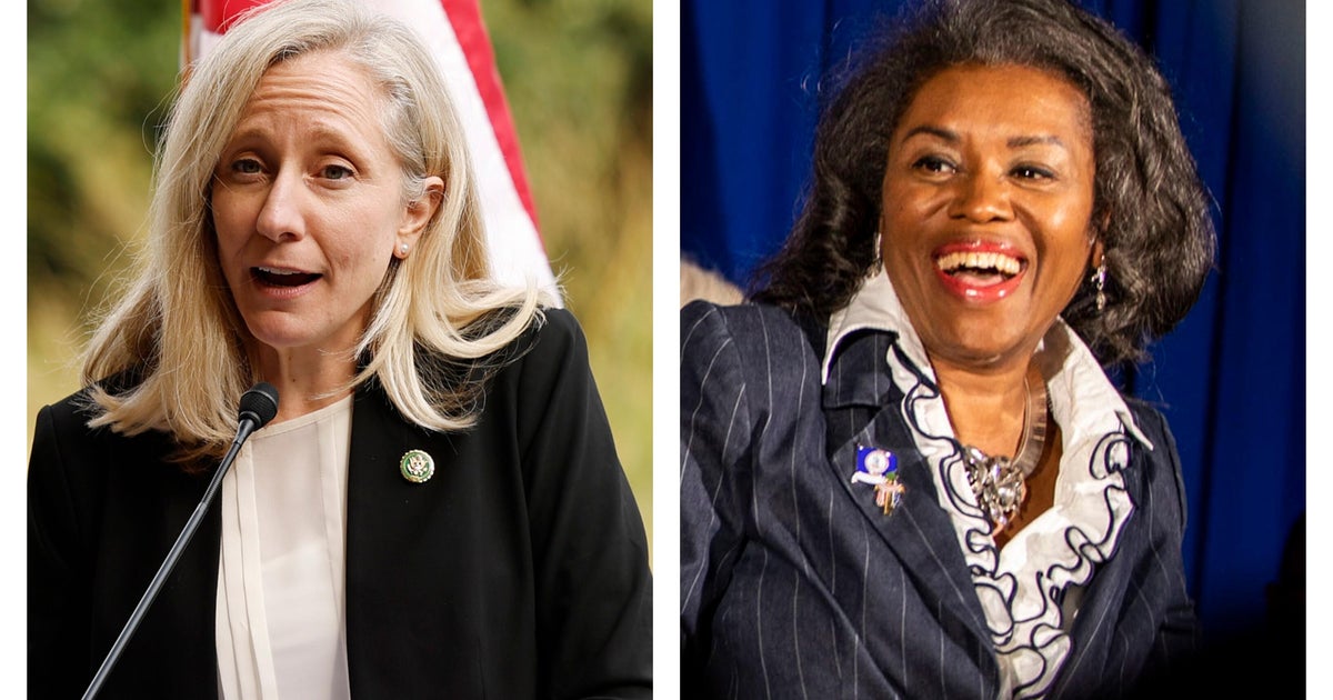 Voting Begins in Virginia Governor Race, Focused on Trump Policies