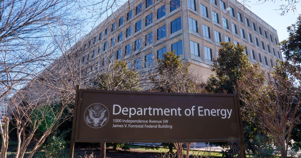 Trump Signs "Genesis" Executive Order to Boost AI-Driven Scientific Discovery