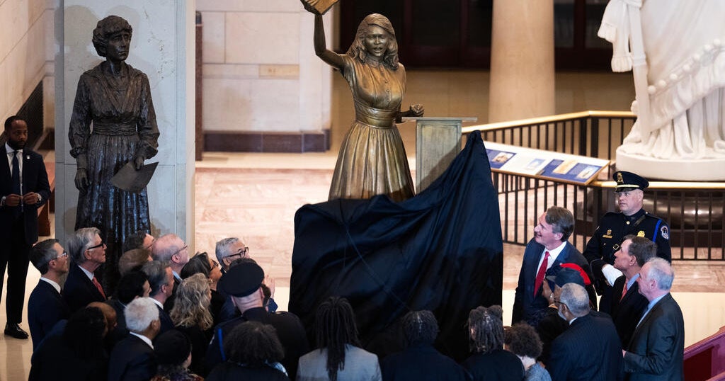 U.S. Capitol Swaps Robert E. Lee Statue for Civil Rights Icon Barbara Rose Johns
