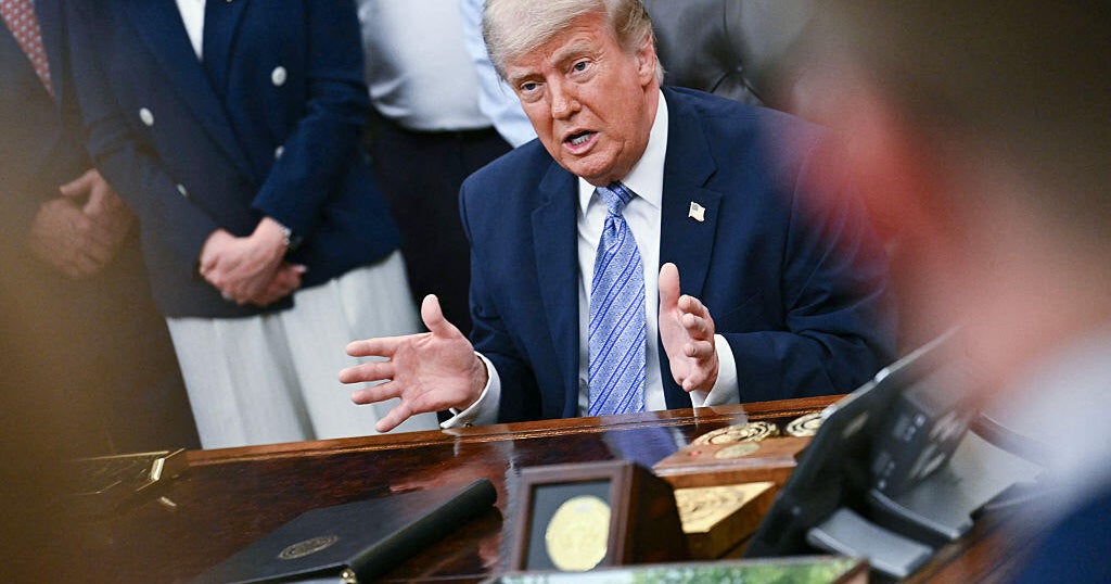 Trump Signs Executive Order for Government Preview of New AI Models