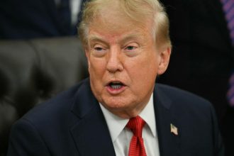 Trump weighs deal or "hell" as US, Iran talk