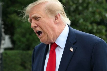 Trump rejects reported 7-day Strait of Hormuz reopening plan.