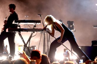 Emotional, Cathartic Miley Cyrus Hollywood Bowl Return