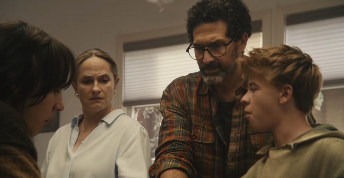 Apple’s HomeView ad confuses everyone except parents.